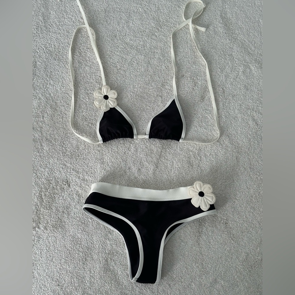Asta Resort Black and White Two Piece Swim Set